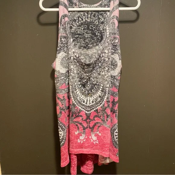 Pink & Black patterned Tank Top - Picture 3 of 3